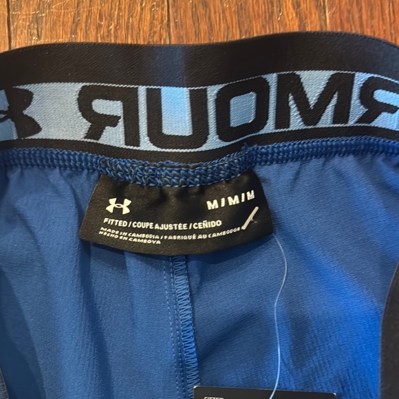 Under Armour Blue Athletic Vanish Woven 6” Shorts - Picture 2 of 3